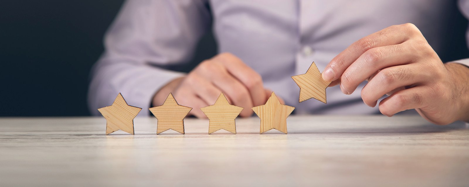 Hand wooden cube five star 